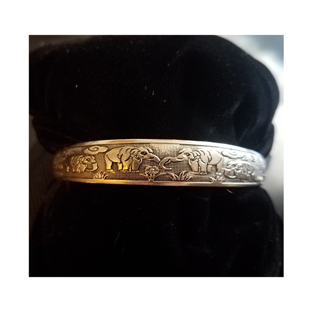Beautiful silver bangles - Picture 4 of 6